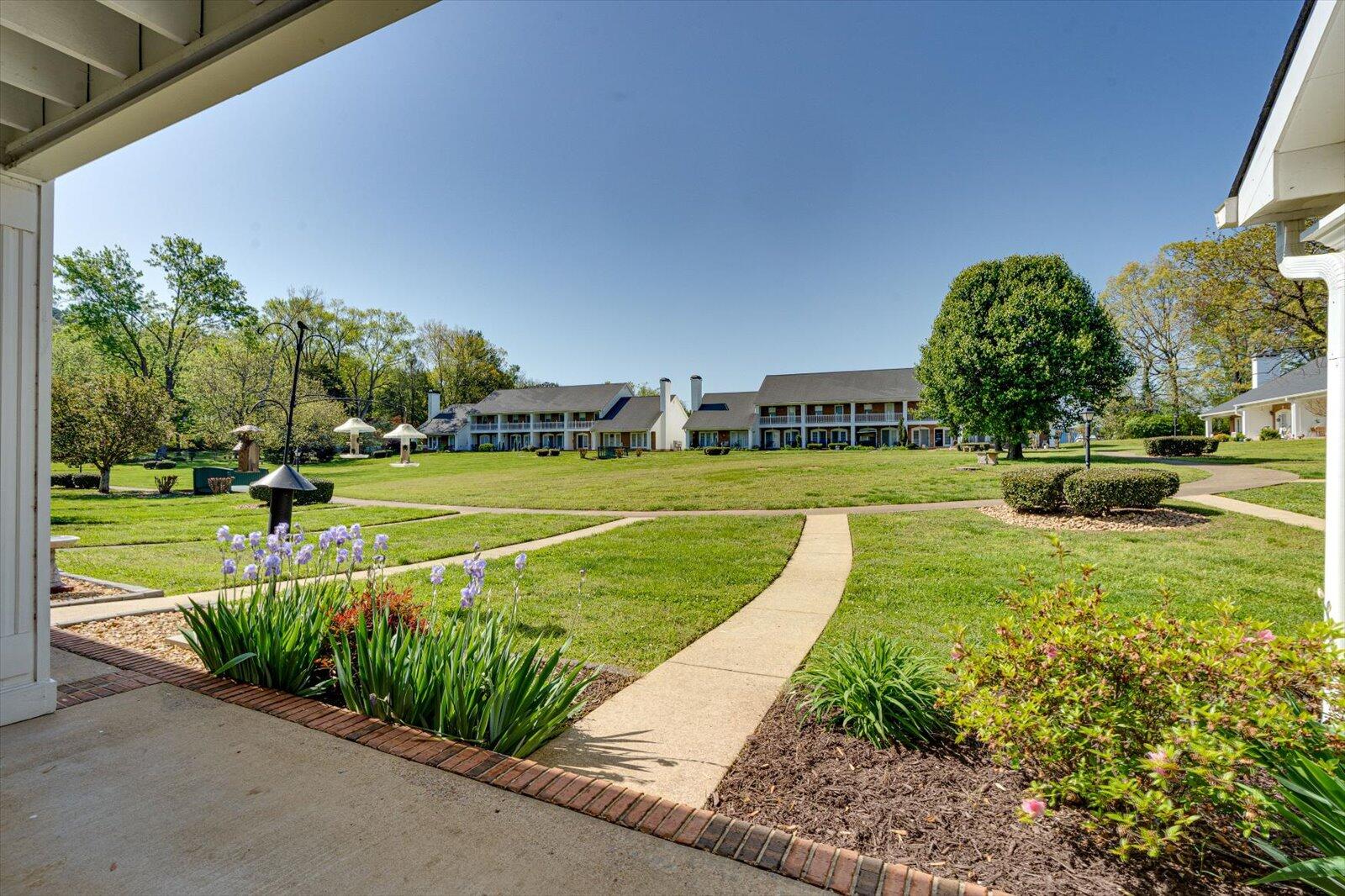 80 Ridgeway Drive, Chattanooga, Tennessee image 4