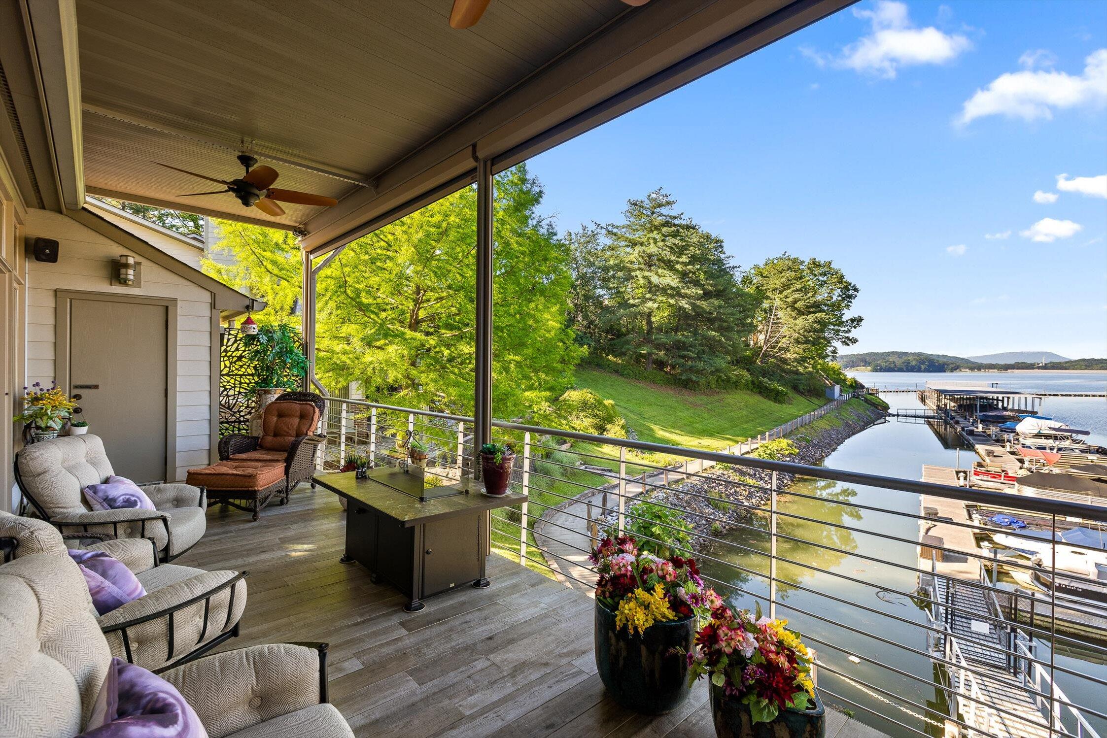 4274 Lakeshore Lane #104, Chattanooga, Tennessee image 2
