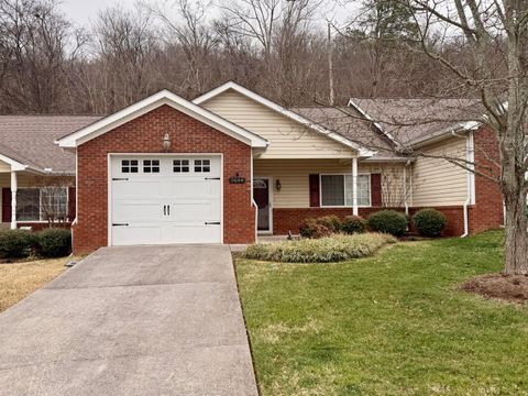 Photo of 5644 Mountain Oaks Lane, Ooltewah, TN 37363 (MLS # 1526085) Photo of 5644 Mountain Oaks Lane, Ooltewah, TN 37363 (MLS # 1526085)