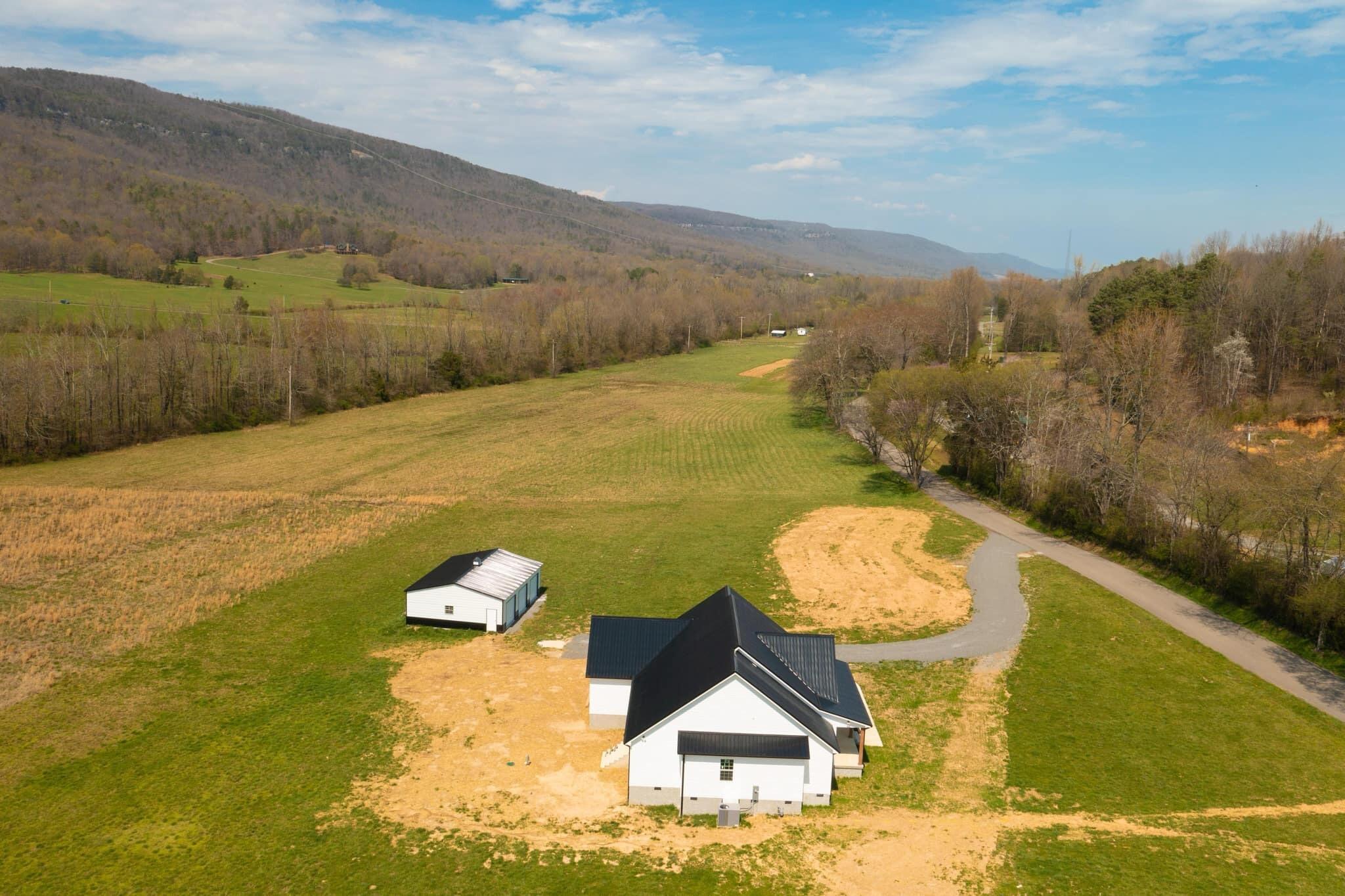 209 West Valley Road, Dunlap, Tennessee image 2