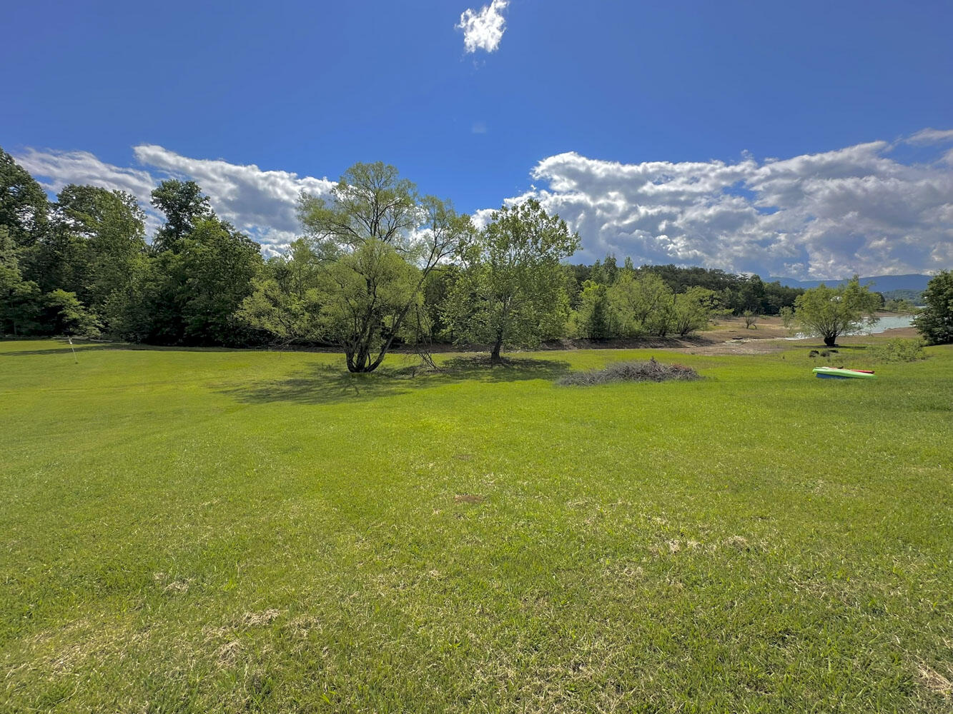2218 Harvest Lane, Dandridge, Tennessee image 24