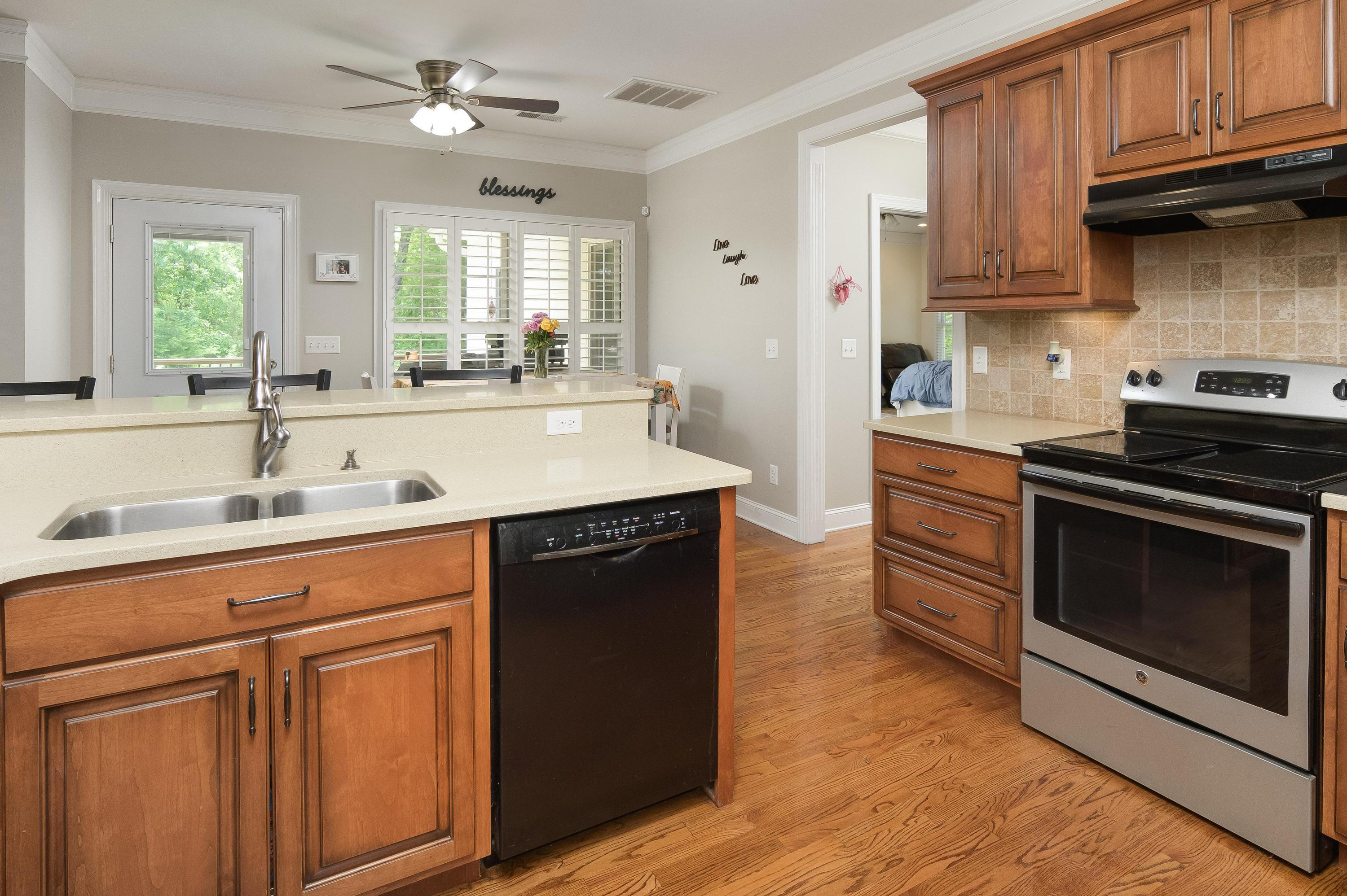 11172 Captains Cove Drive, Soddy Daisy, Tennessee image 9