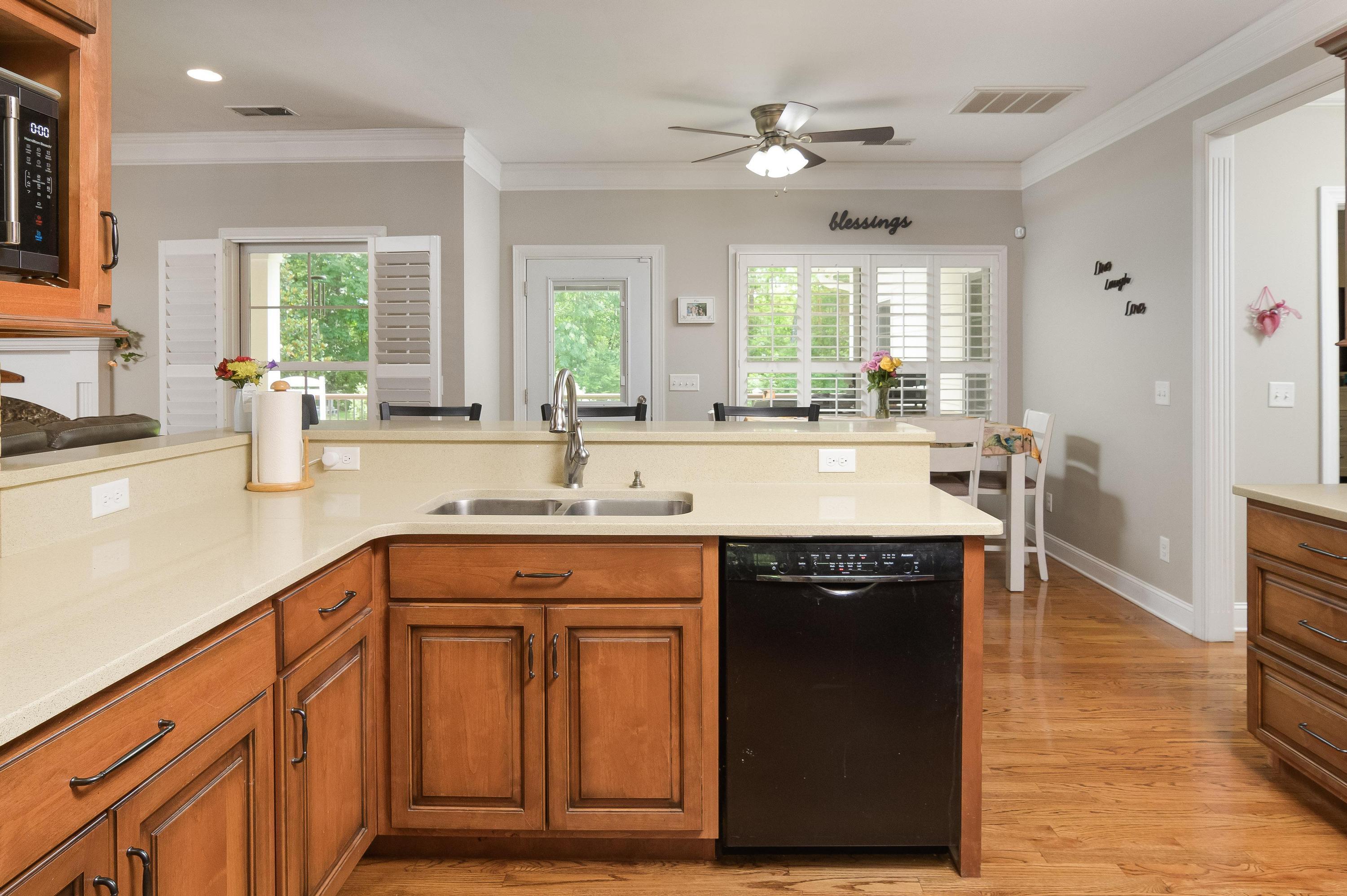 11172 Captains Cove Drive, Soddy Daisy, Tennessee image 8