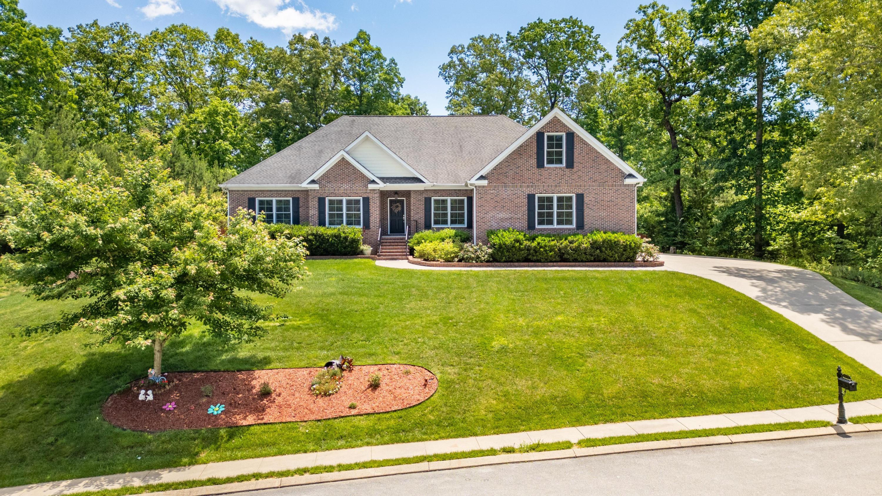 11172 Captains Cove Drive, Soddy Daisy, Tennessee image 2