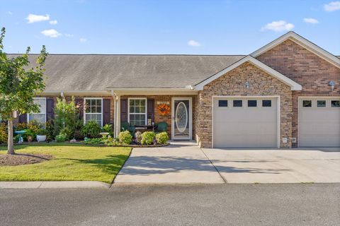 Photo of 1703 Applebrook Drive, Rossville, GA 30741 (MLS # 1519595)