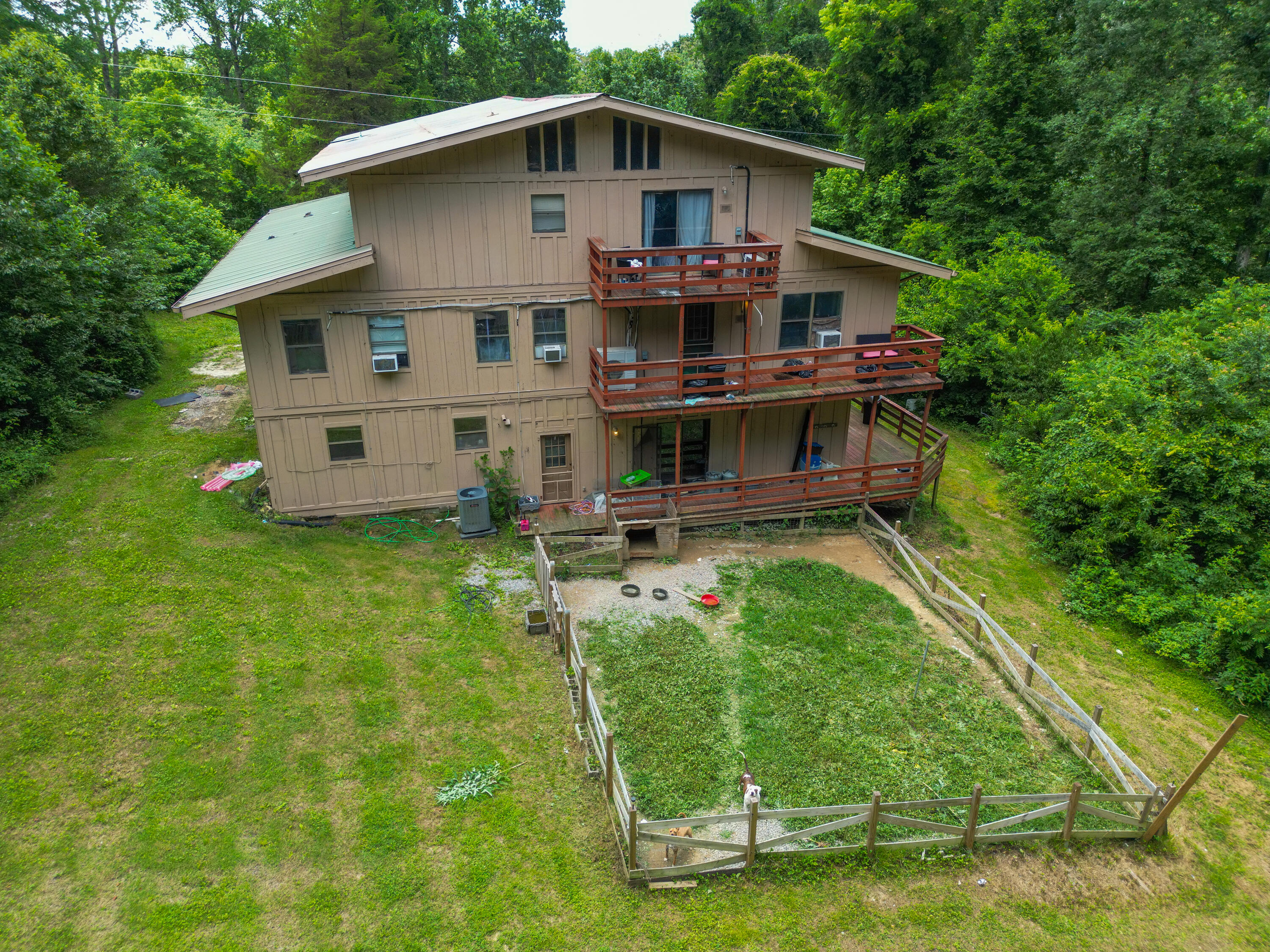 Bryant, Alabama 35958, United States, 11 Bedrooms Bedrooms, ,5 BathroomsBathrooms,Residential,Active,208407