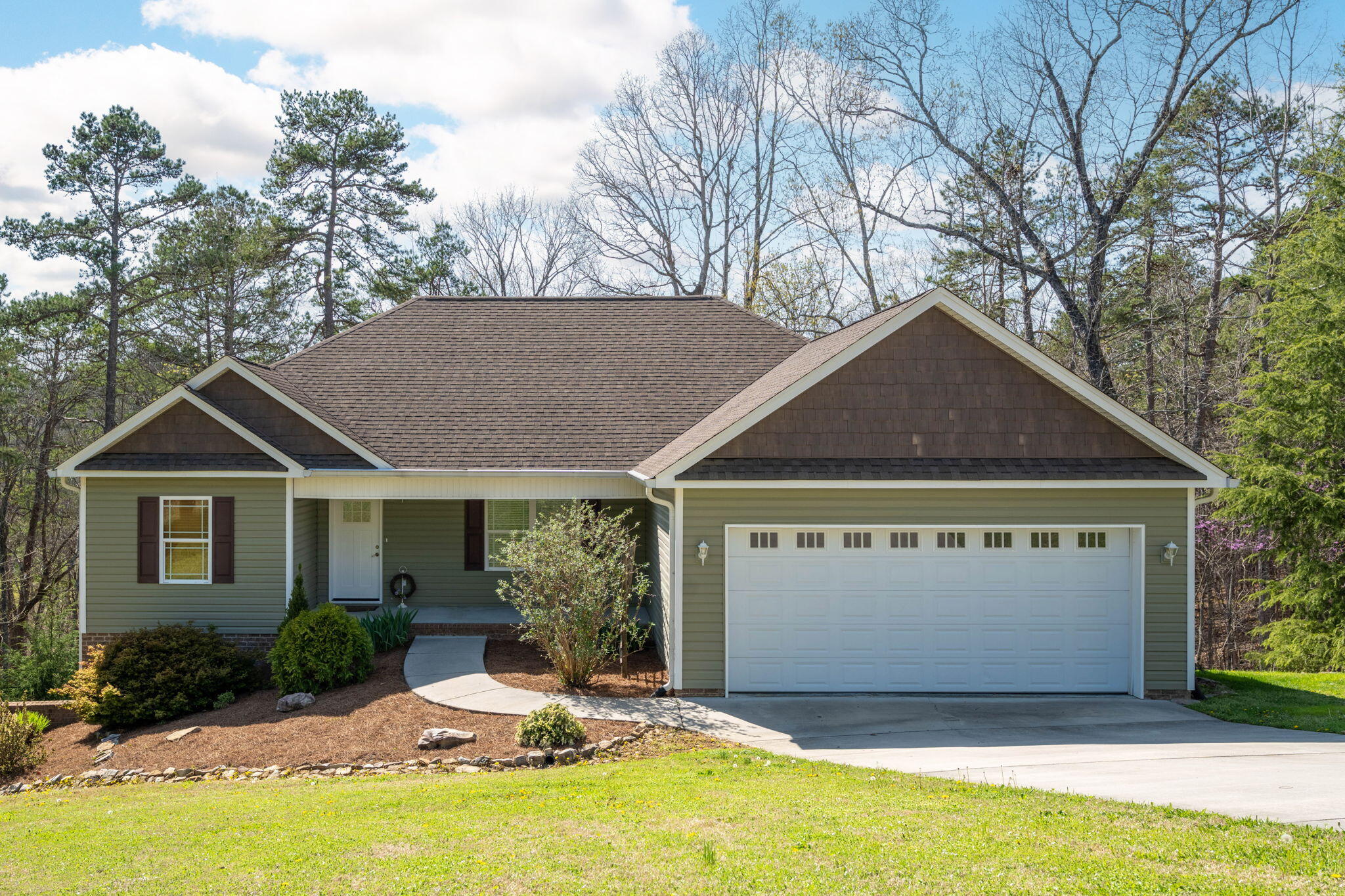 1026 Trojan View Drive, Soddy Daisy, Tennessee image 1