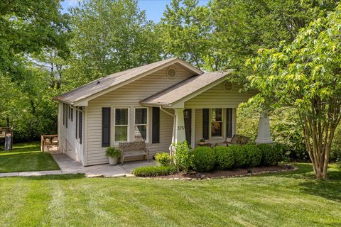 Photo of 3719 Pickering Avenue, Chattanooga, TN 37415 (MLS # 1534250)