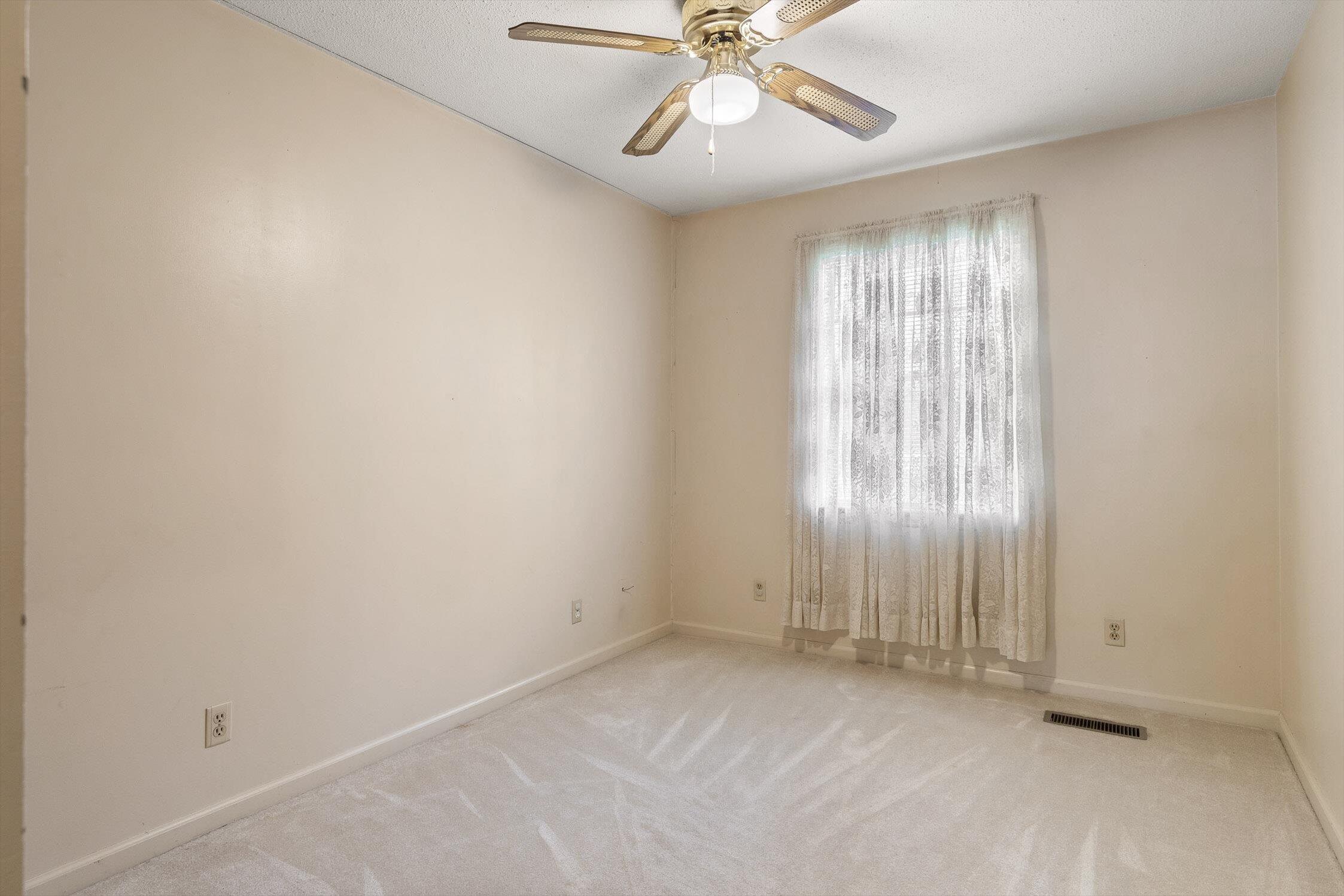 195 Poplar Avenue, Trenton, Georgia image 4