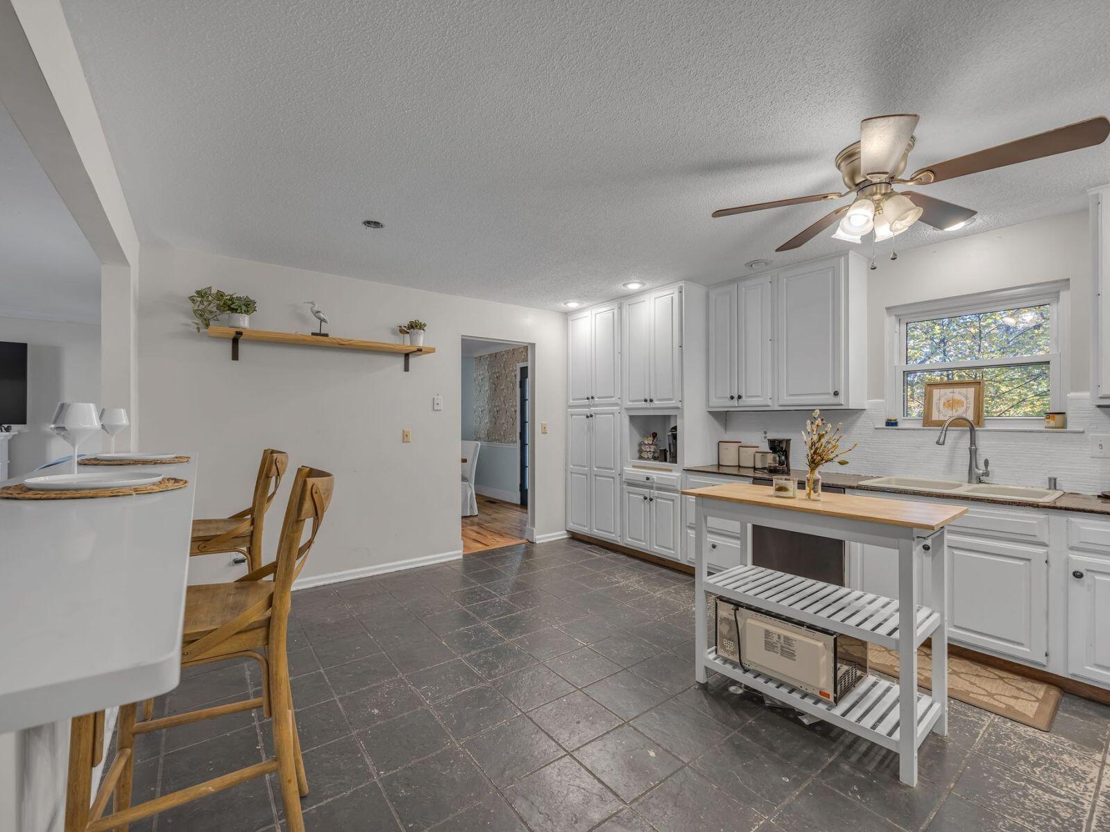 1826 Rock Bluff Road