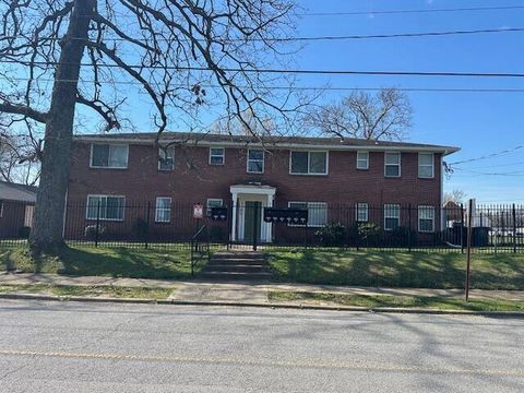 Photo of 2108 Vance Avenue, Chattanooga, TN 37404 (MLS # 1534728)
