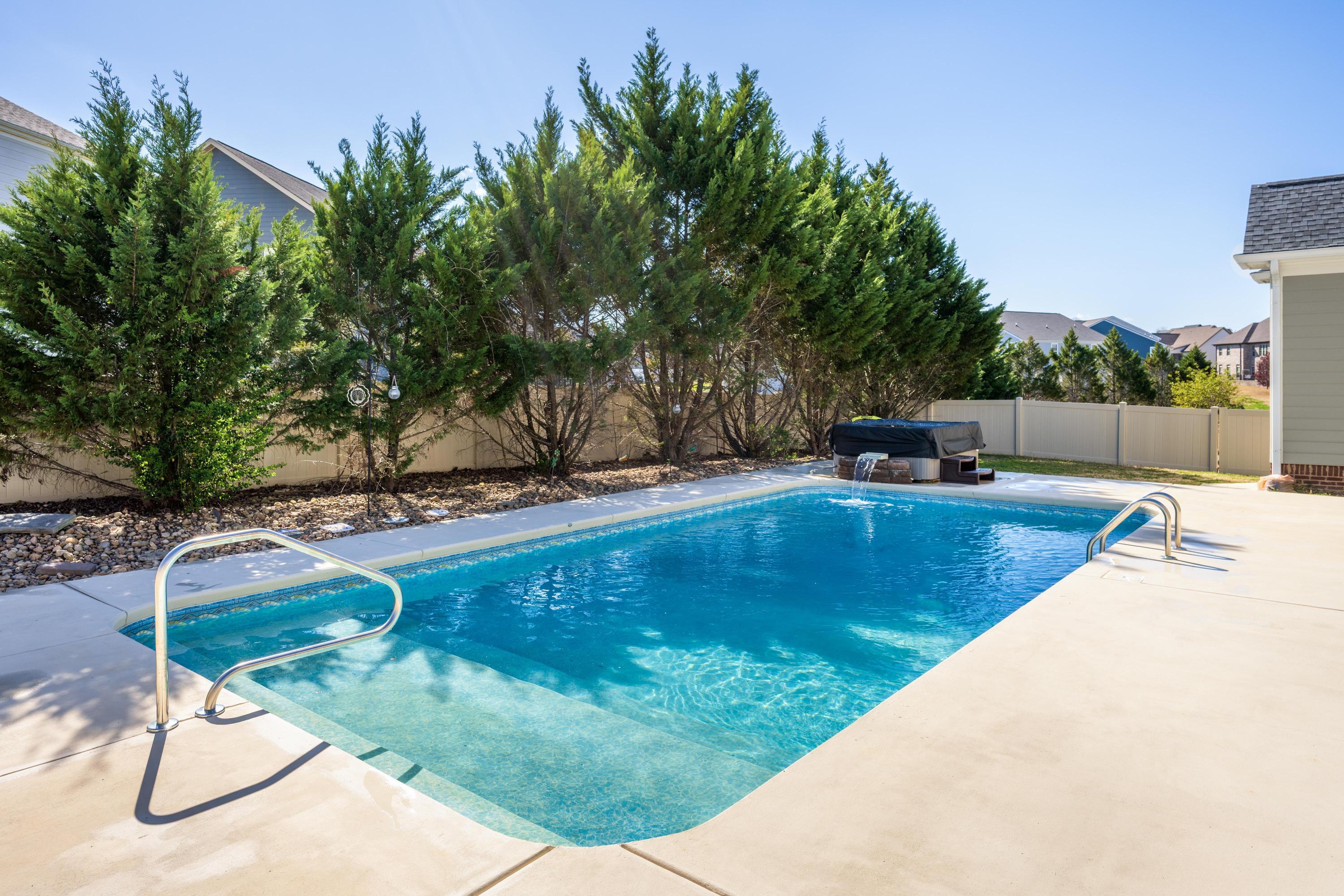 415 Lakeshore Cove Drive, Fort Oglethorpe, Georgia image 3