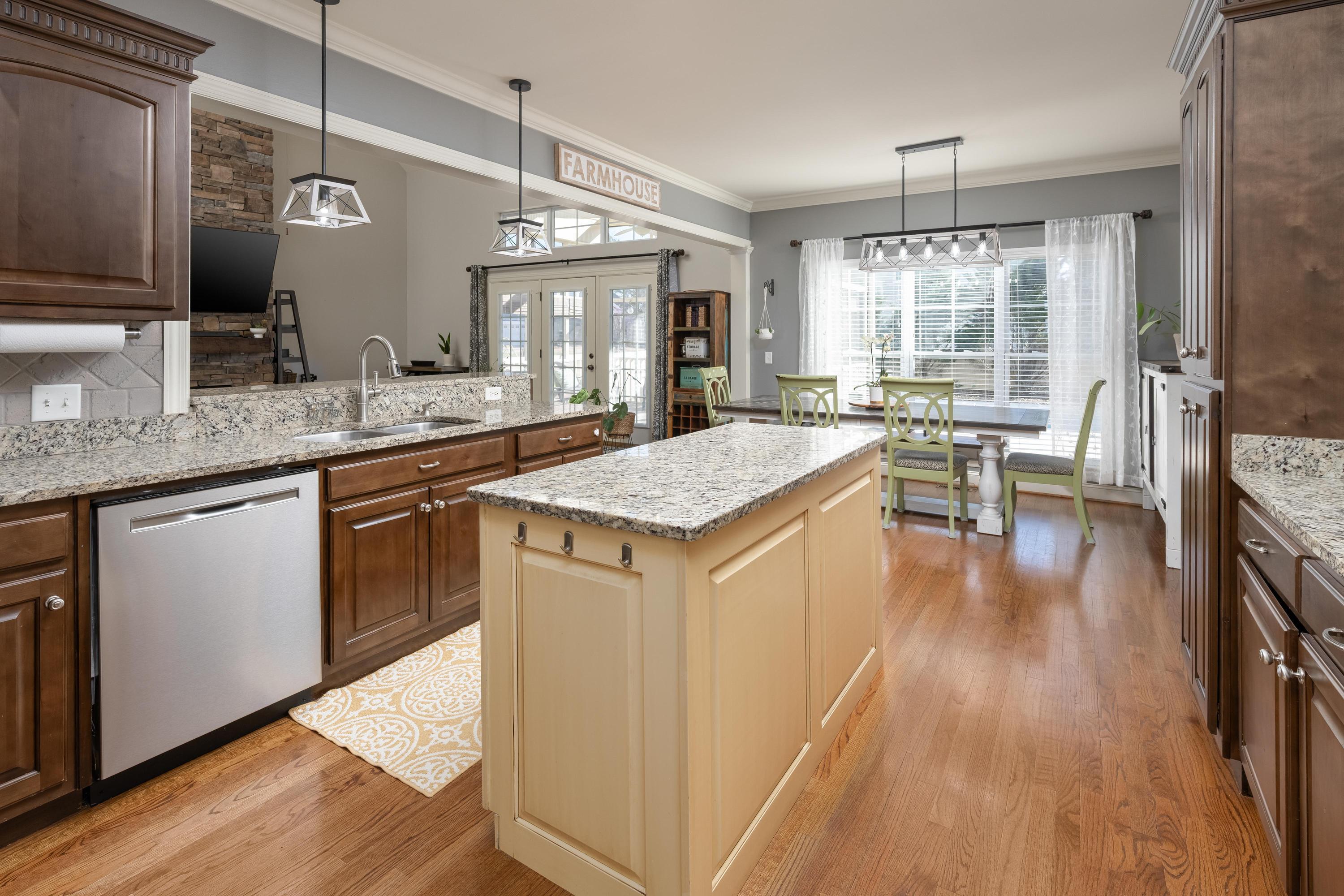 415 Lakeshore Cove Drive, Fort Oglethorpe, Georgia image 18