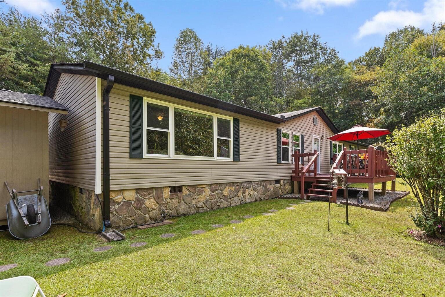 Graysville, Tennessee 37338, United States, 4 Bedrooms Bedrooms, ,3 BathroomsBathrooms,Residential,Active,212285