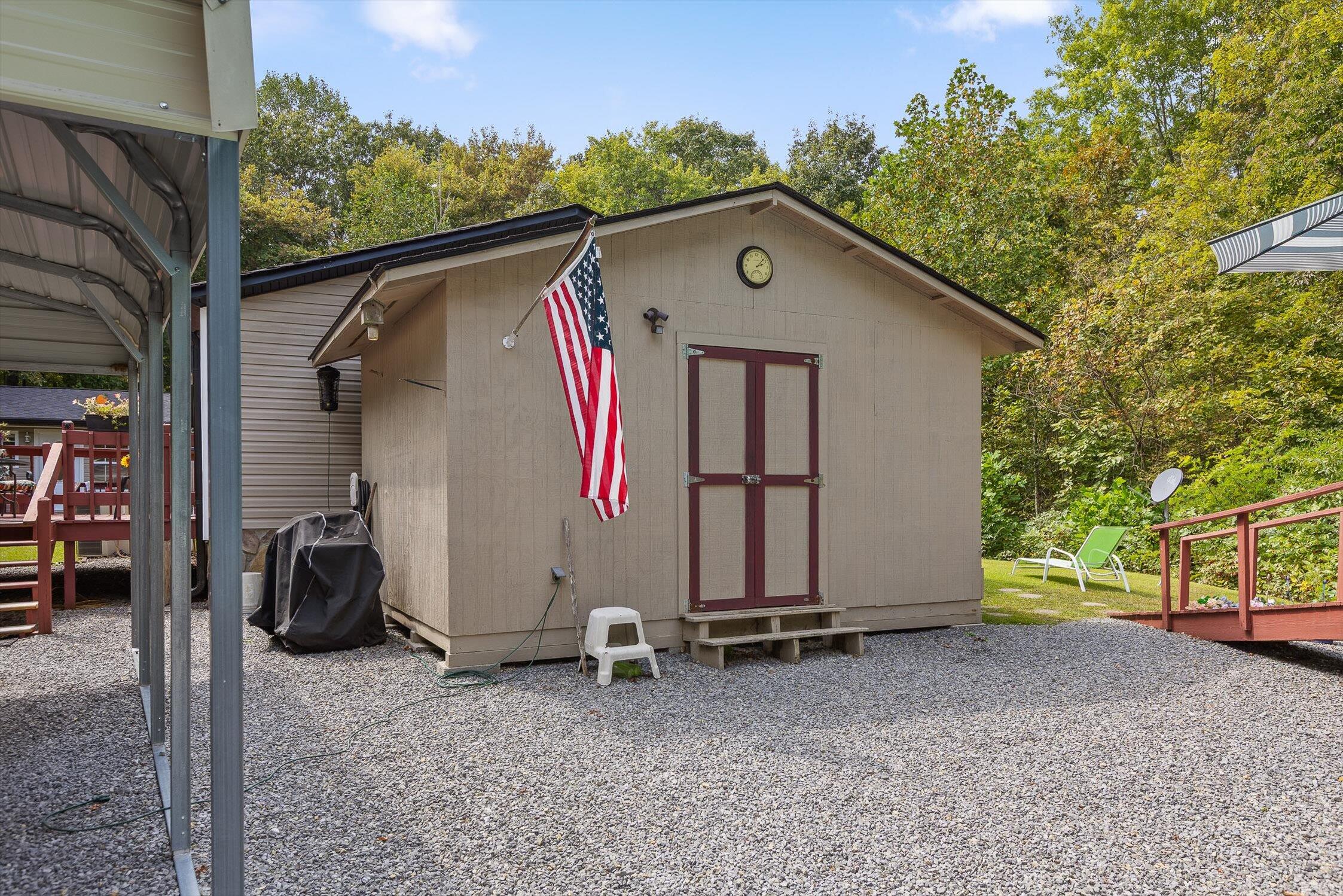 Graysville, Tennessee 37338, United States, 4 Bedrooms Bedrooms, ,3 BathroomsBathrooms,Residential,Active,212285