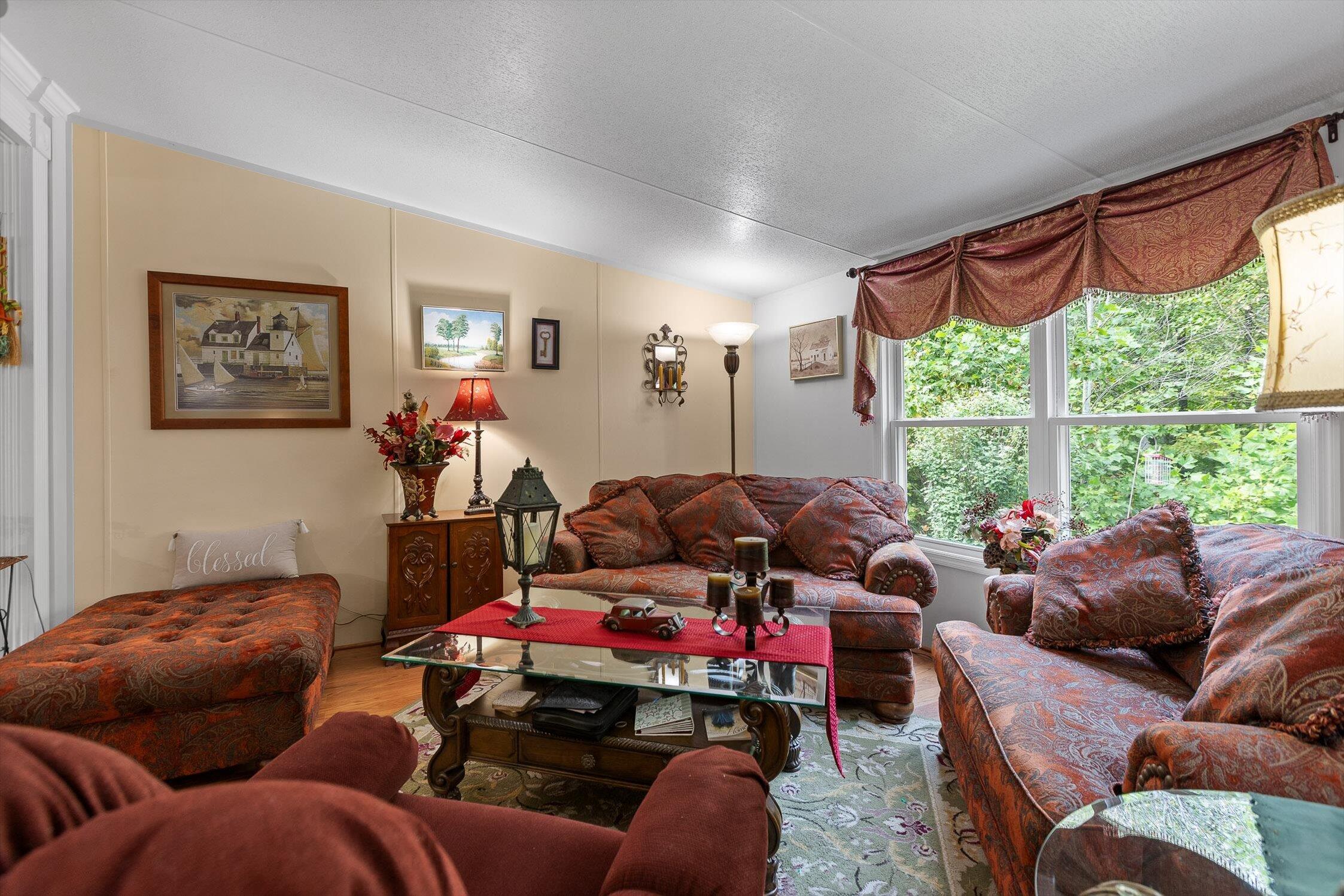 Graysville, Tennessee 37338, United States, 4 Bedrooms Bedrooms, ,3 BathroomsBathrooms,Residential,Active,212285