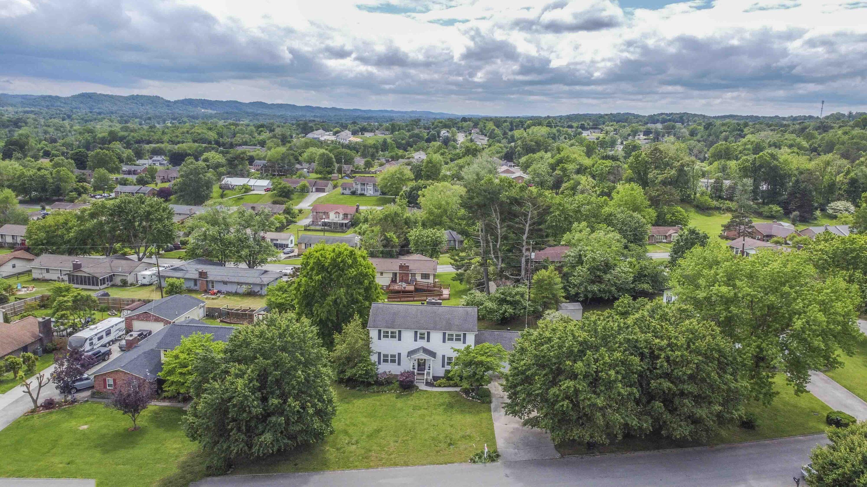 7745 Keswick Road, Powell, Tennessee image 35
