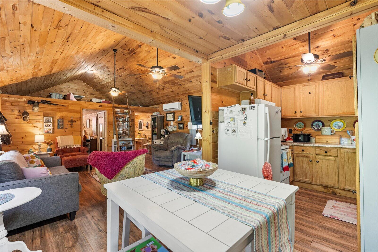 412 Pickett Cross Road, Whitwell, Tennessee image 13