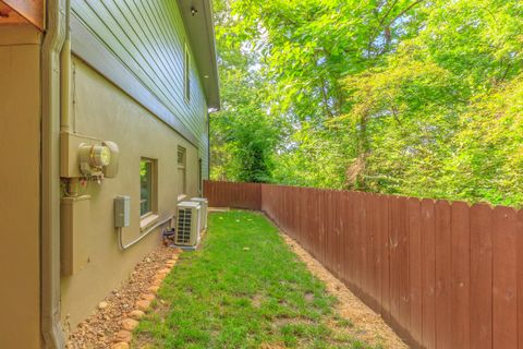 Tiny photo for 914 Mount Vernon Avenue, Chattanooga, TN 37405 (MLS # 1526108)