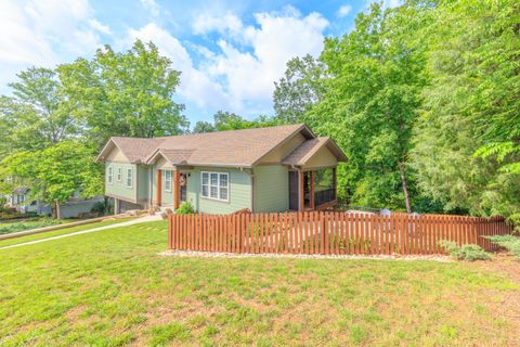 Tiny photo for 914 Mount Vernon Avenue, Chattanooga, TN 37405 (MLS # 1526108)