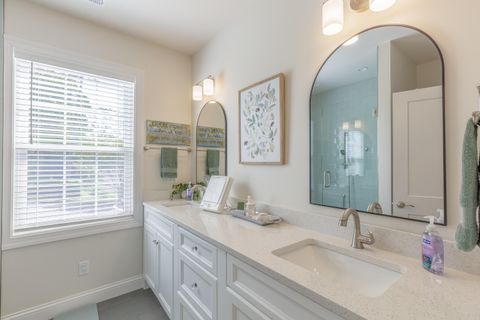 Tiny photo for 914 Mount Vernon Avenue, Chattanooga, TN 37405 (MLS # 1526108)