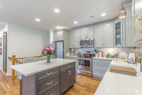 Tiny photo for 914 Mount Vernon Avenue, Chattanooga, TN 37405 (MLS # 1526108)