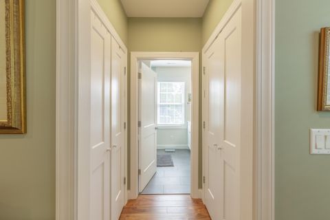 Tiny photo for 914 Mount Vernon Avenue, Chattanooga, TN 37405 (MLS # 1526108)