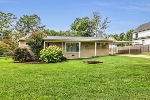 Photo of 991 Joe Engel Drive, Chattanooga, TN 37421 (MLS # 1519399)