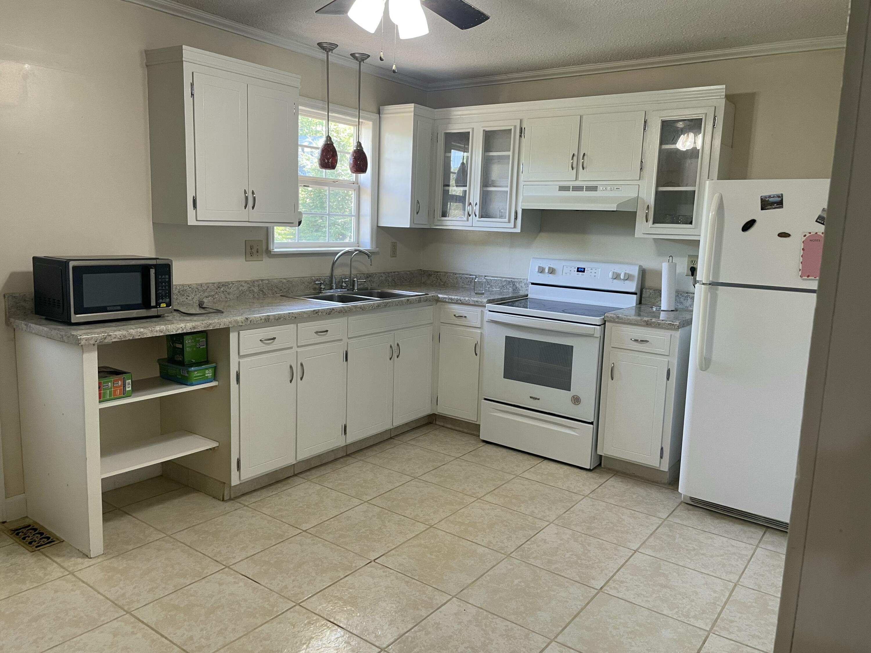 3700 Williamsburg Road SE