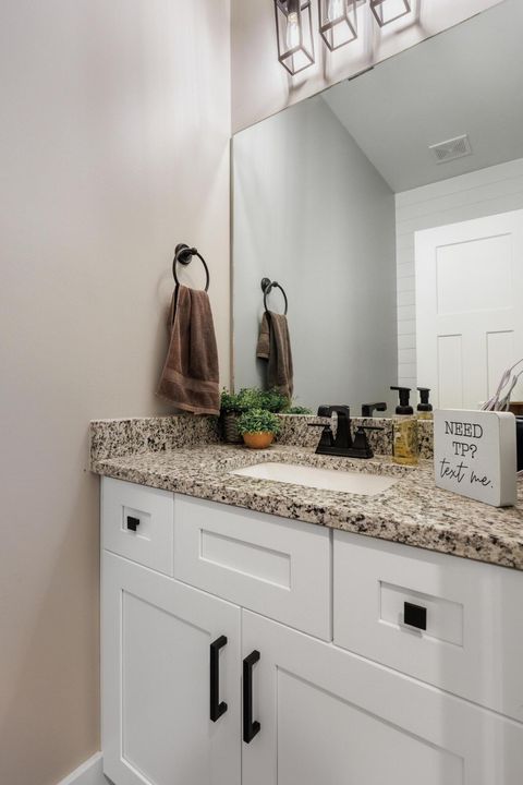 Tiny photo for 9425 Bayview Road, Soddy Daisy, TN 37379 (MLS # 1529526)