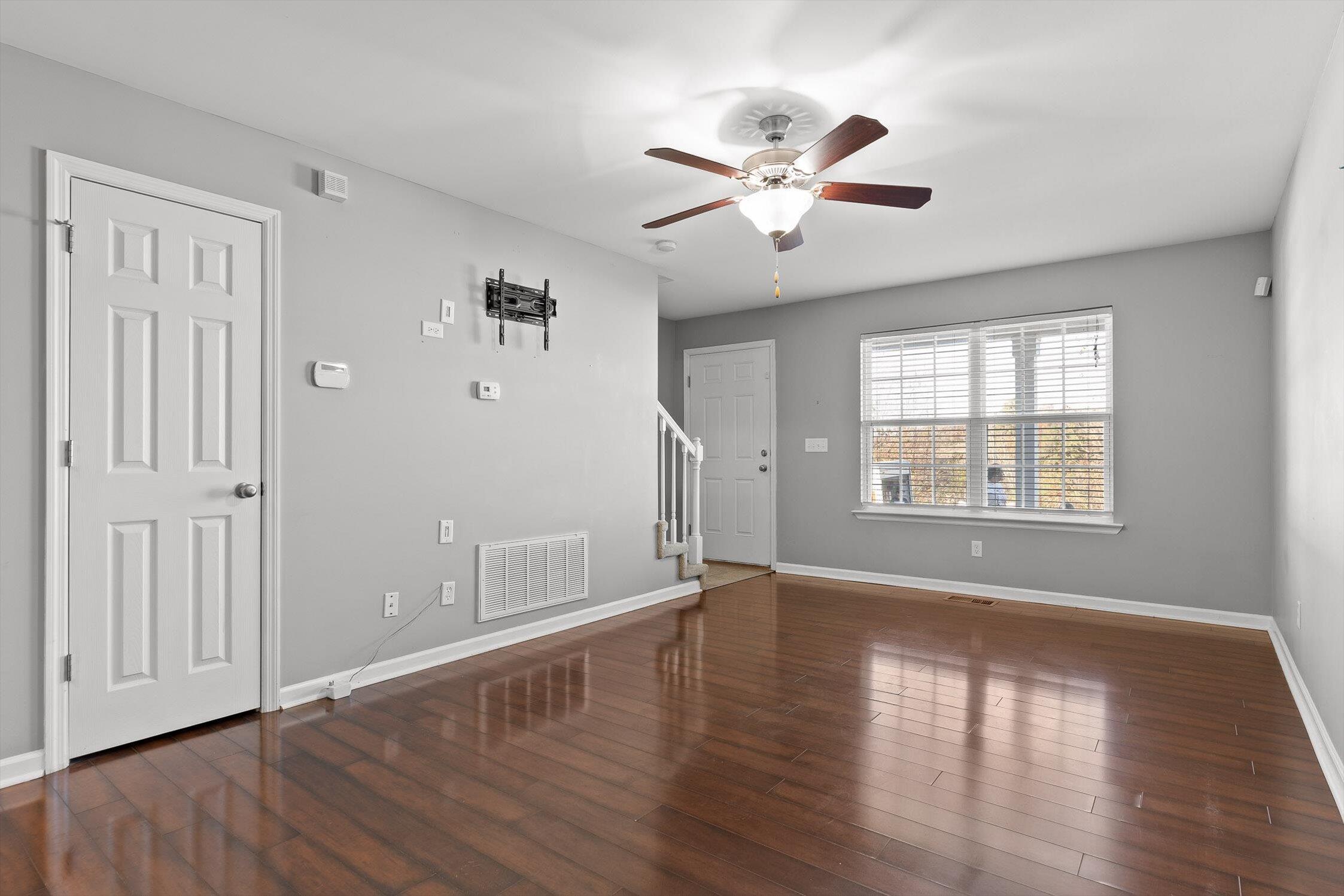 Soddy Daisy, Tennessee 37379, United States, 3 Bedrooms Bedrooms, ,3 BathroomsBathrooms,Residential,Active,244633