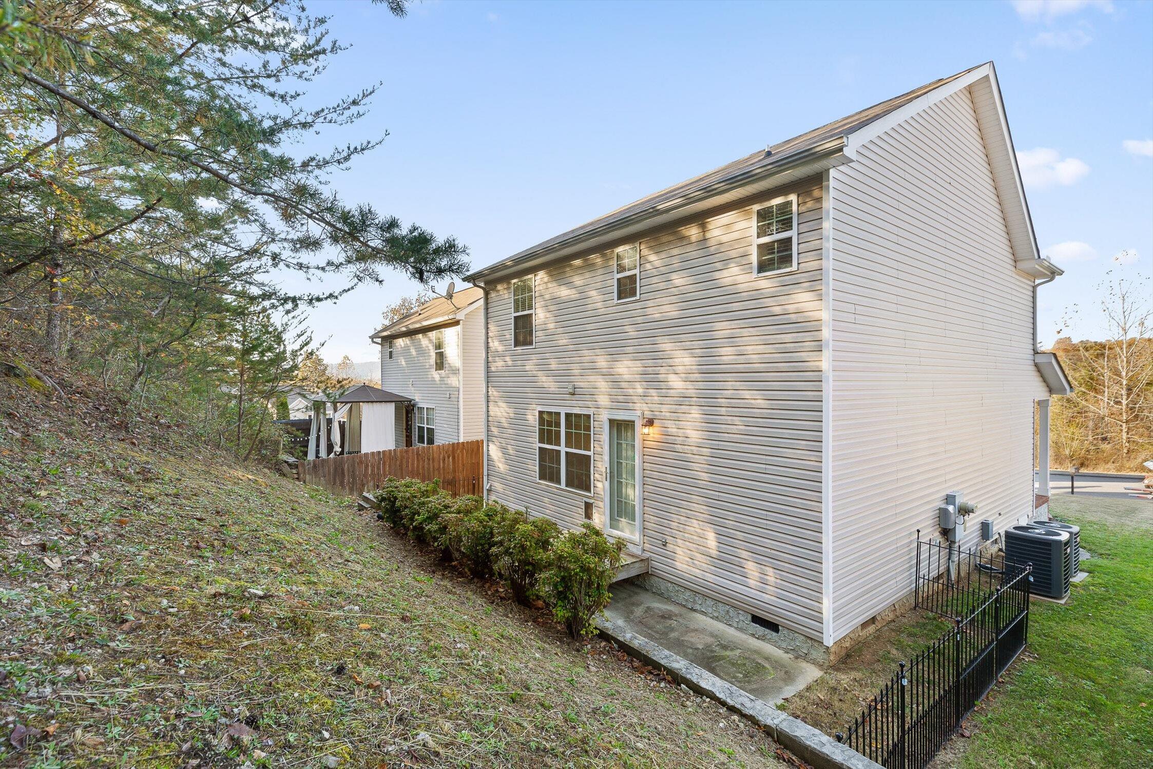 Soddy Daisy, Tennessee 37379, United States, 3 Bedrooms Bedrooms, ,3 BathroomsBathrooms,Residential,Active,244633