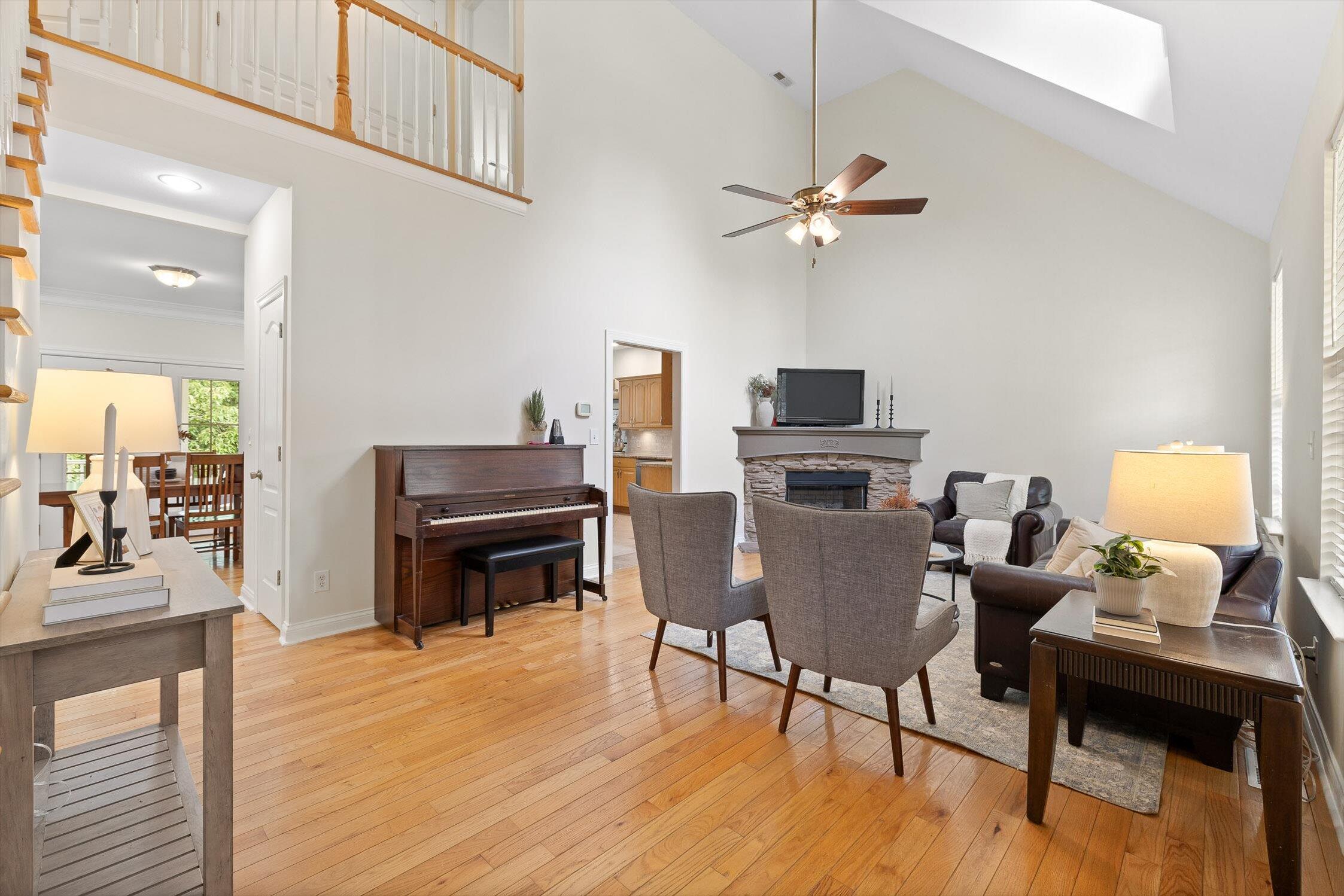 2819 Chimney Lake Circle, Soddy Daisy, Tennessee image 6