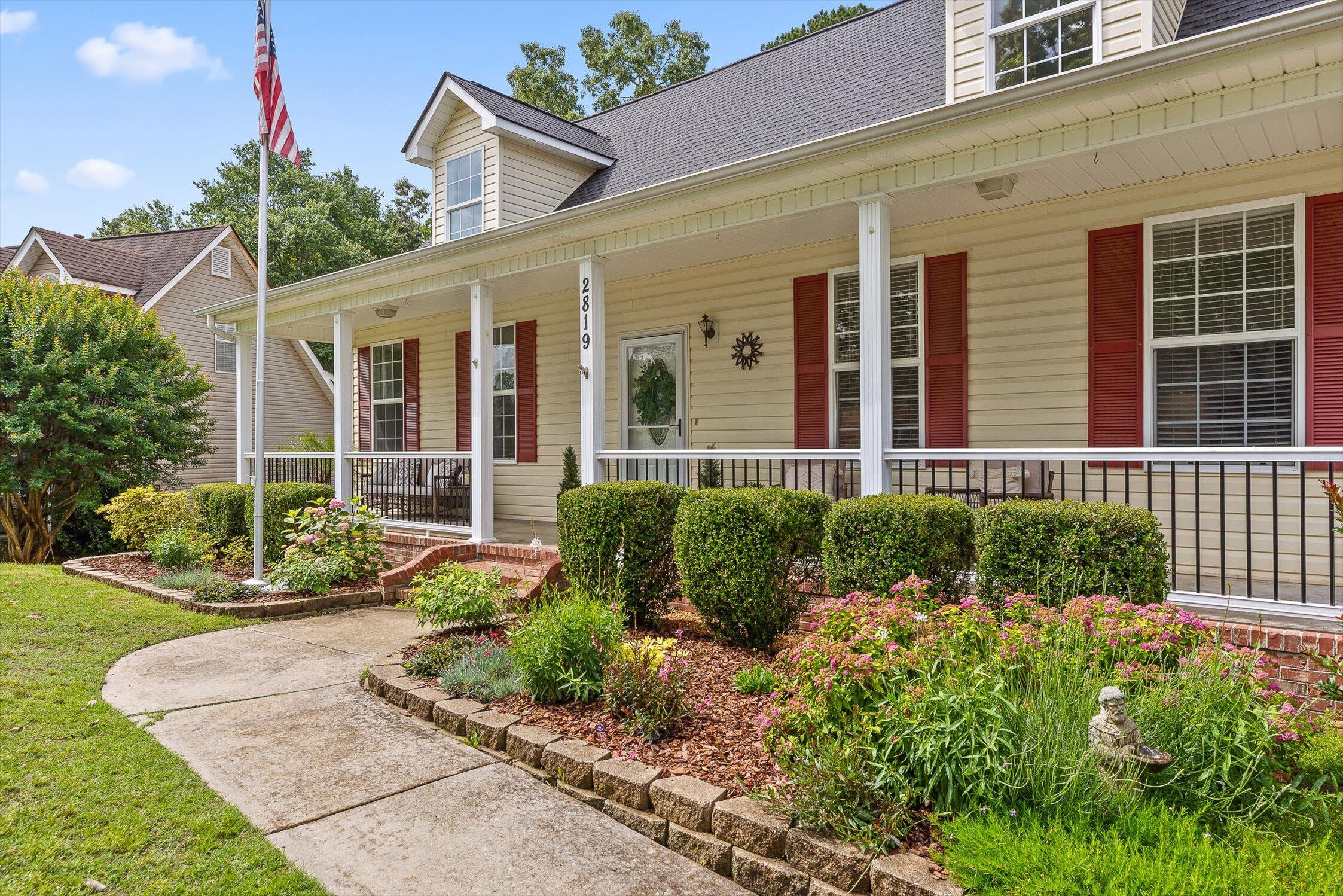 2819 Chimney Lake Circle, Soddy Daisy, Tennessee image 4
