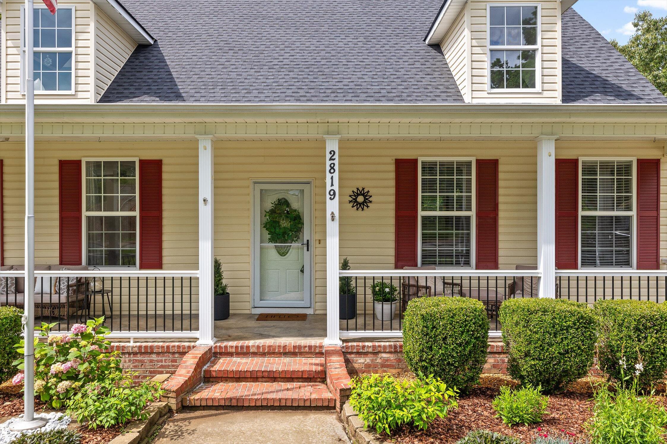2819 Chimney Lake Circle, Soddy Daisy, Tennessee image 5