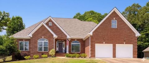Photo of 10824 Daffodil Circle, Soddy Daisy, TN 37379 (MLS # 1528420)