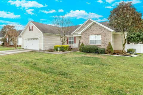 Photo of 196 Thoroughbred Drive NW, Cleveland, TN 37312 (MLS # 1530173)