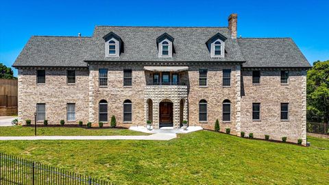 Photo of 551 N Crest Court, Chattanooga, TN 37404 (MLS # 1534879)