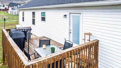 Tiny photo for 225 Foothills Drive, Dayton, TN 37321 (MLS # 1529882)