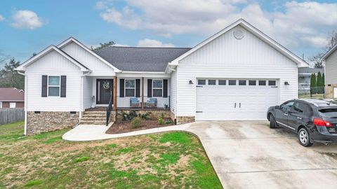 Photo of 225 Foothills Drive, Dayton, TN 37321 (MLS # 1529882)