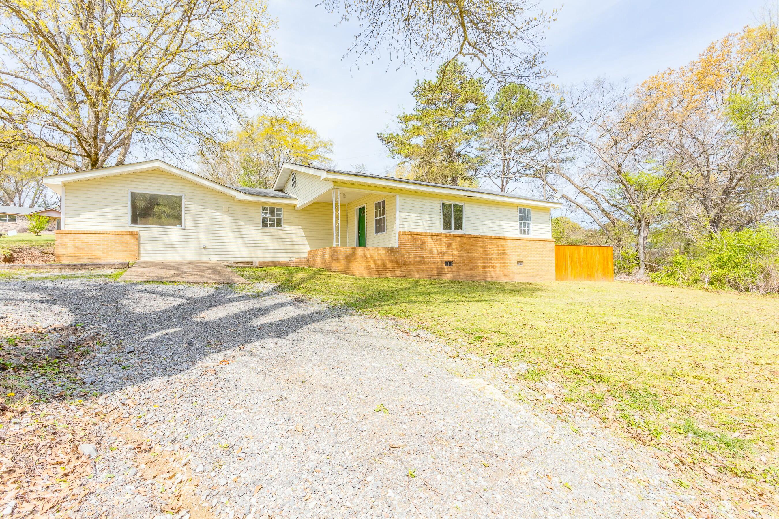 841 Schmitt Road, Rossville, Georgia image 2
