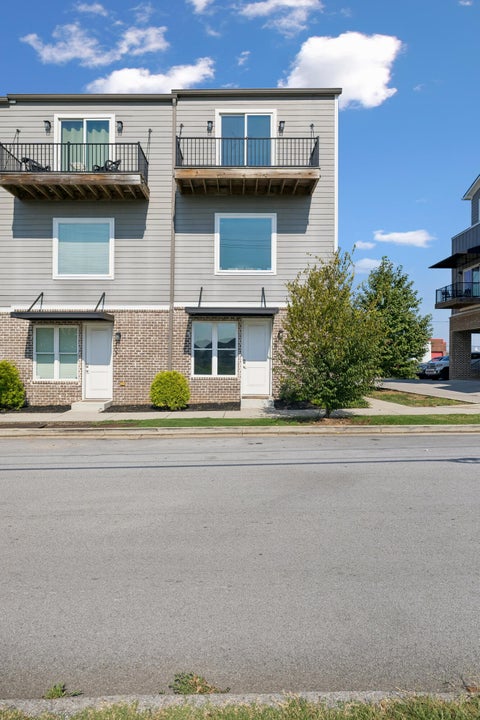 Townhouse For Sale - 1607 Fagan Street<br/> Chattanooga, TN 37408