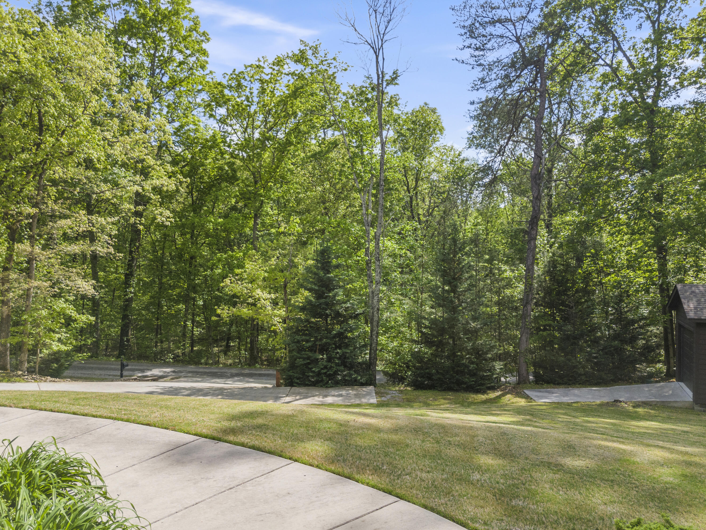 680 Skillet Gap Road, Chattanooga, Tennessee image 5