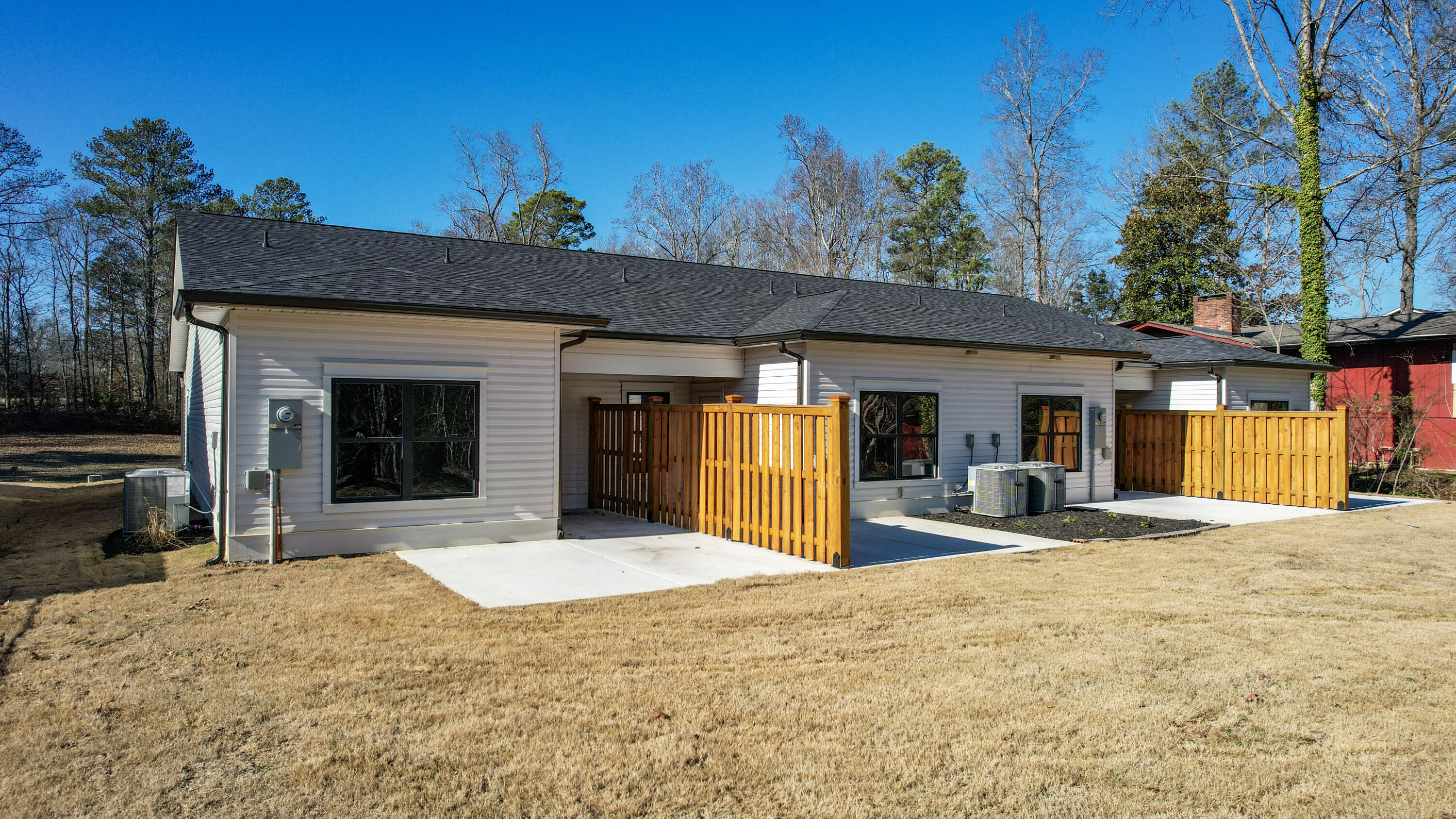 3484 Pinecrest Avenue NW