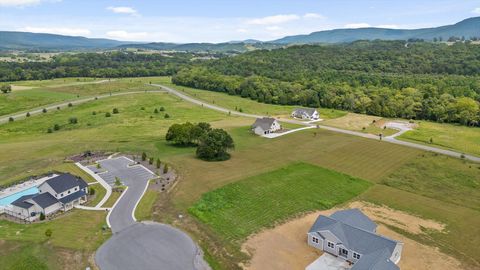 Vacant Land For Sale - LOT 106 Pinnacle Point Drive<br/> Dunlap, TN 37327