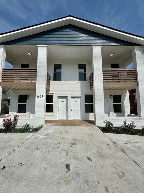 Photo of 1605 Dodds Avenue #101, Chattanooga, TN 37404 (MLS # 1515495)