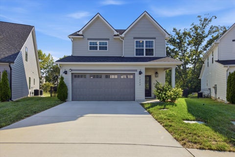Photo of 5202 Blue Harbor Lane, Chattanooga, TN 37416 (MLS # 1542163)