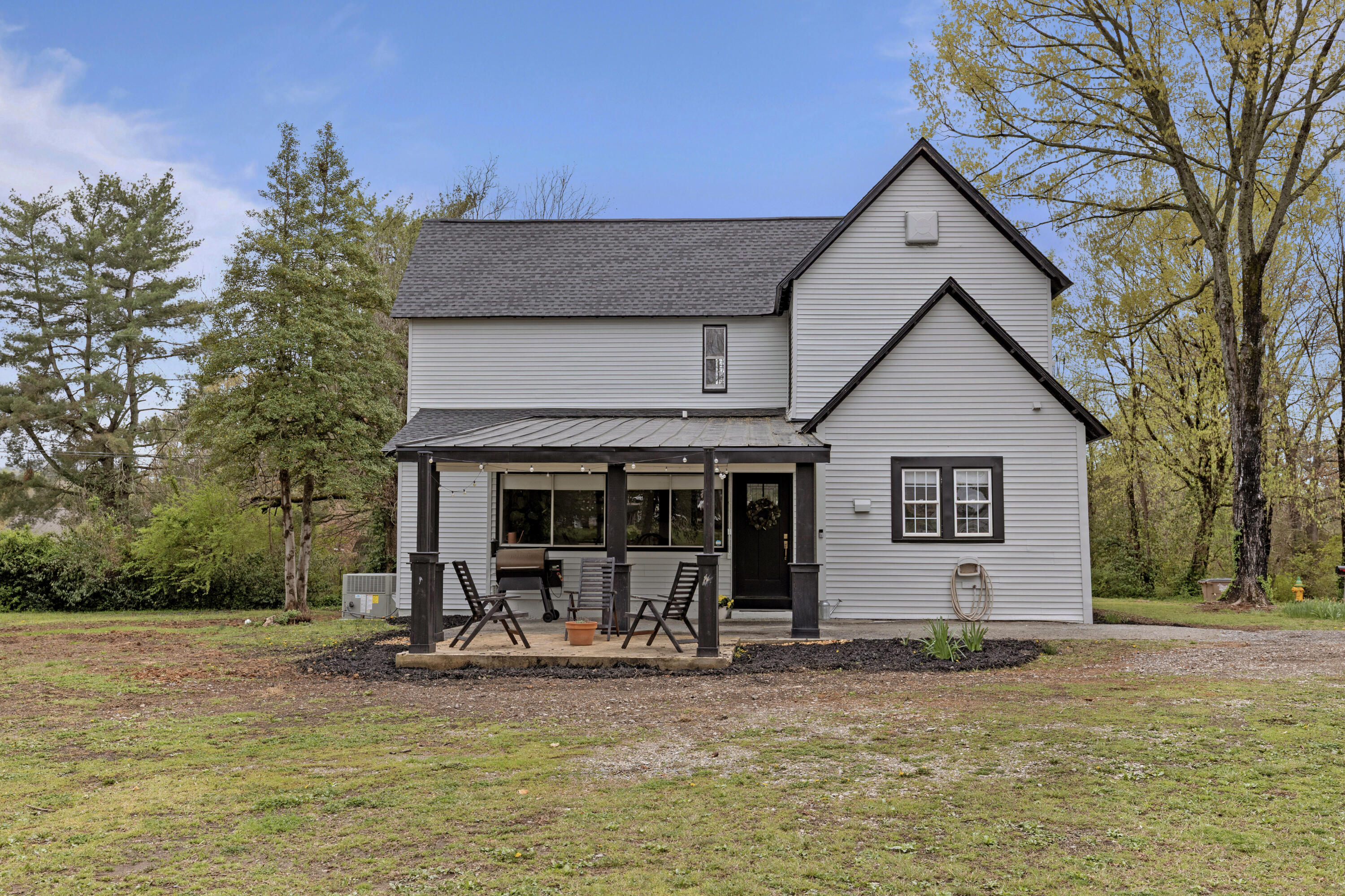 331 Smith Circle, Tunnel Hill, Georgia image 4