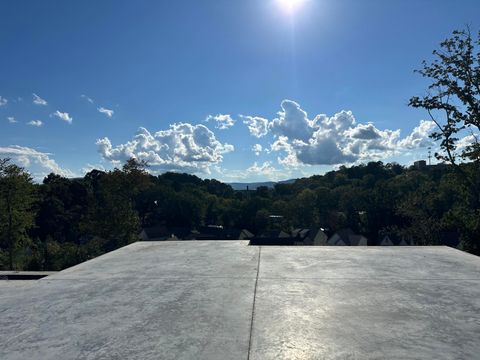 Photo of 1853 Notting Hill, Chattanooga, TN 37405 (MLS # 1518478)