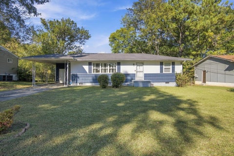Photo of 4707 Tomahawk Trail, Chattanooga, TN 37411 (MLS # 1544393)